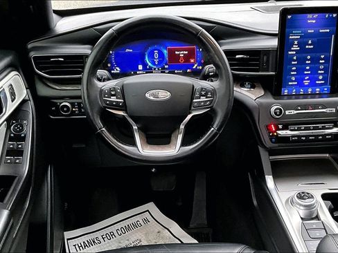 Used 2020 Ford Explorer Platinum image 5