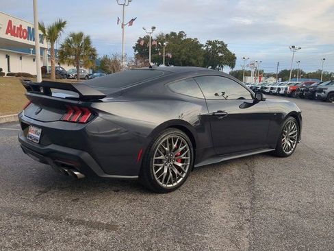 Used 2024 Ford Mustang GT Premium image 4