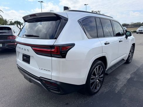 Used 2025 Lexus LX 700h Luxury w/ Appearance Package image 3