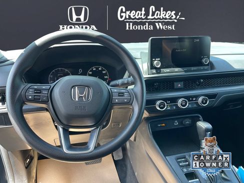 Used 2025 Honda CR-V LX image 10