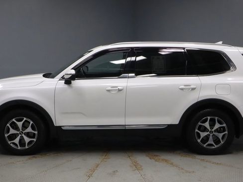 Used 2020 Kia Telluride EX AWD/4WD image 9
