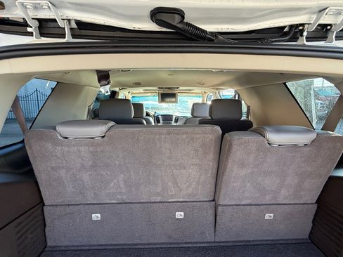 Used 2019 GMC Yukon Denali w/ Denali Ultimate Package image 24