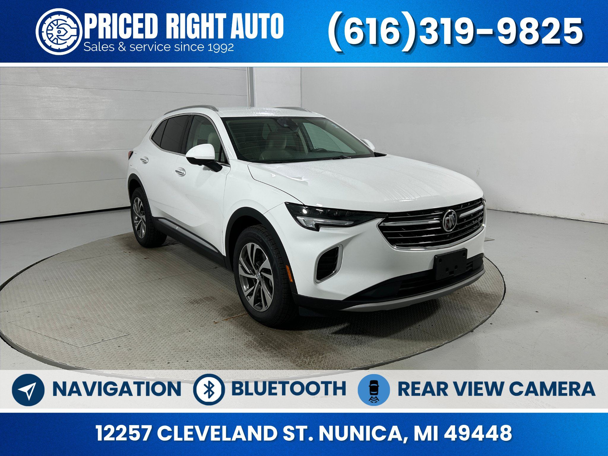 Used 2022 Buick Envision Essence w/ Technology Package I AWD/4WD image 1