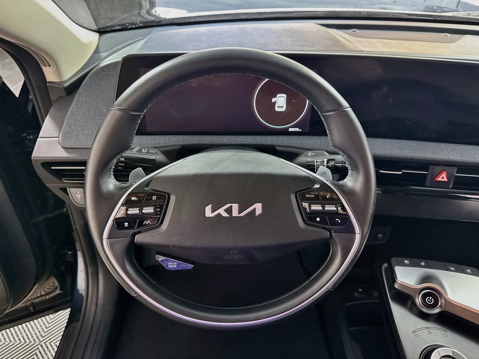 Used 2023 Kia EV6 Wind RWD image 16