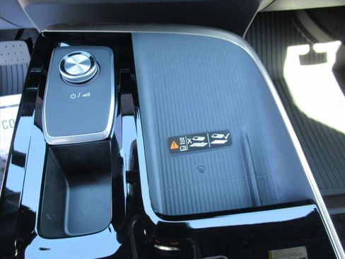 New 2026 Buick Enclave Avenir w/ Super Cruise Package FWD image 26