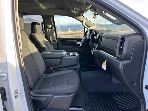 New 2026 GMC Sierra 3500 SLE w/ SLE Convenience Package image 10