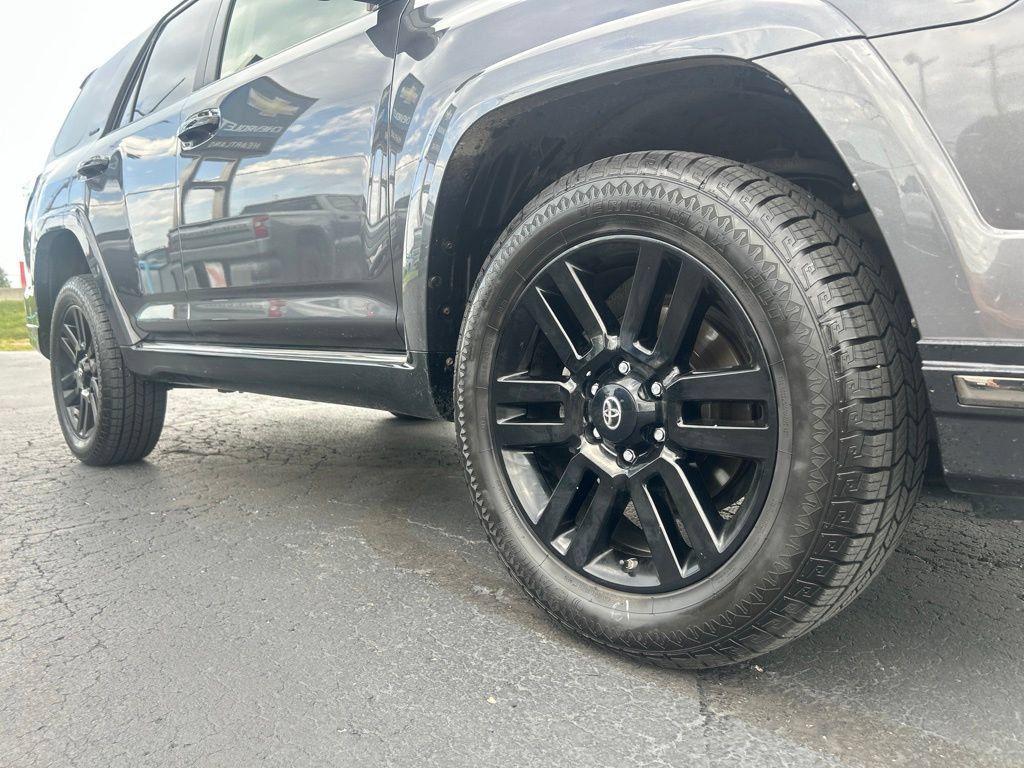 Used 2021 Toyota 4Runner Nightshade AWD/4WD image 11