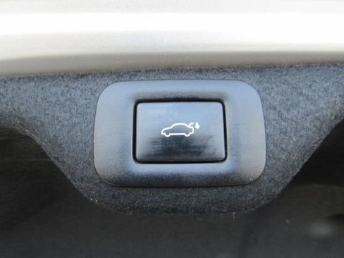 Used 2020 Lexus ES 350 w/ Premium Package image 30