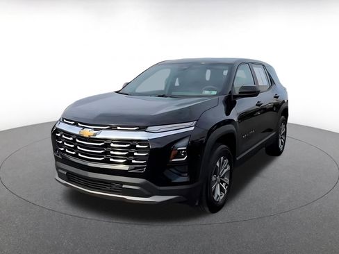 Used 2025 Chevrolet Equinox LT image 6