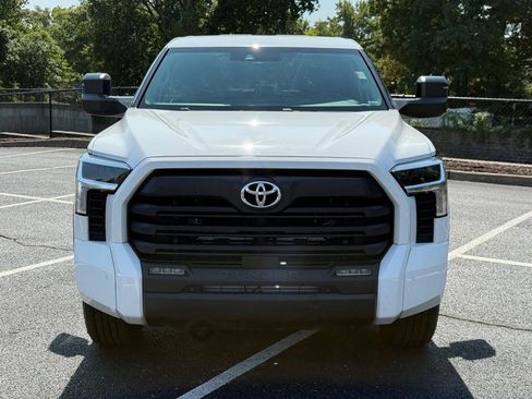 Used 2022 Toyota Tundra SR5 image 10