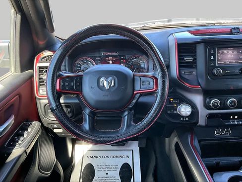 Certified 2025 RAM 2500 Big Horn AWD/4WD image 6