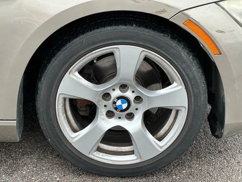 Used 2009 BMW 328i Convertible RWD image 31