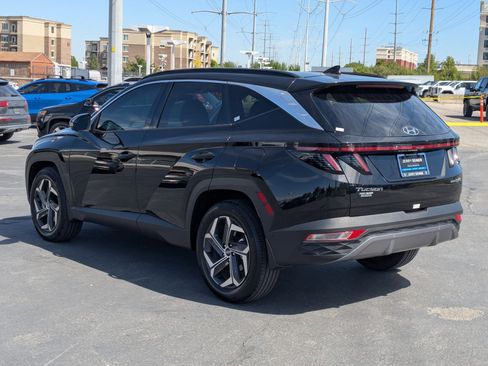 Used 2024 Hyundai Tucson Limited AWD/4WD image 3
