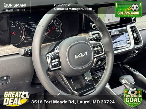 Used 2023 Kia Sorento S w/ Panoramic Sunroof Package AWD/4WD image 8
