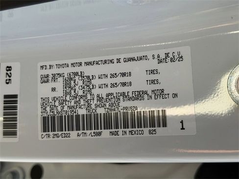 Used 2025 Toyota Tacoma TRD Pro image 38