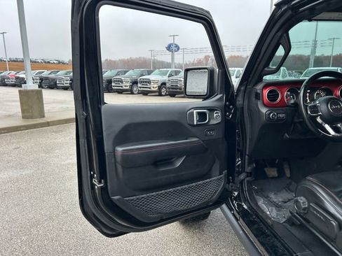 Used 2021 Jeep Wrangler Unlimited Rubicon w/ Xtreme Recon 35" Tire Package image 32