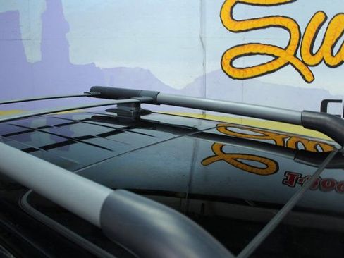 Used 2014 Nissan Frontier PRO-4X w/ Pro-4x Luxury Package image 5