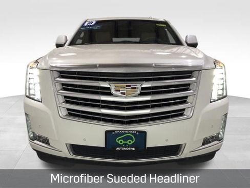 Certified 2018 Cadillac Escalade Platinum AWD/4WD image 33