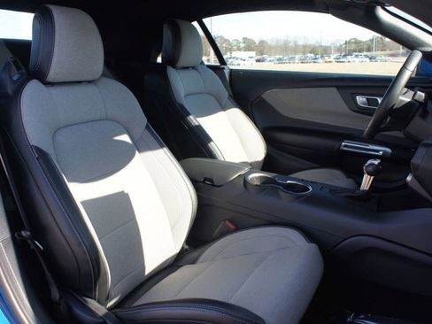 Used 2024 Ford Mustang Premium image 20