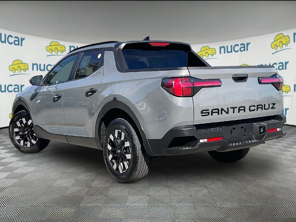 Used 2026 Hyundai Santa Cruz SEL AWD/4WD image 4