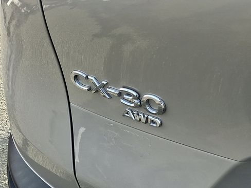 Used 2024 MAZDA CX-30 AWD 2.5 S w/ Premium Package image 17