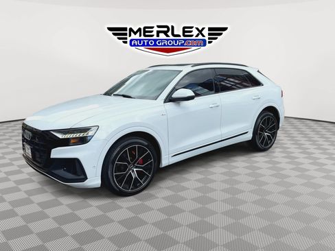 Used 2021 Audi Q8 Premium Plus w/ Premium Plus Package AWD/4WD image 4