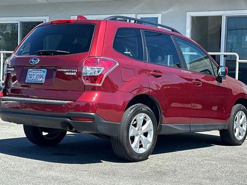 Used 2016 Subaru Forester 2.5i Premium w/ Popular Package #1 AWD/4WD image 3