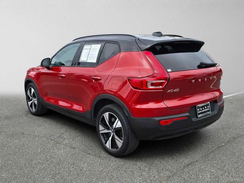 Used 2021 Volvo XC40 P8 Recharge AWD/4WD image 5