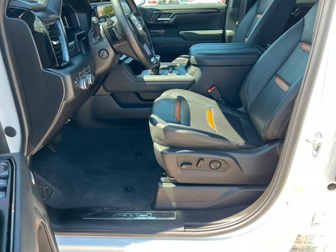 Used 2025 GMC Sierra 1500 AT4 AWD/4WD image 18