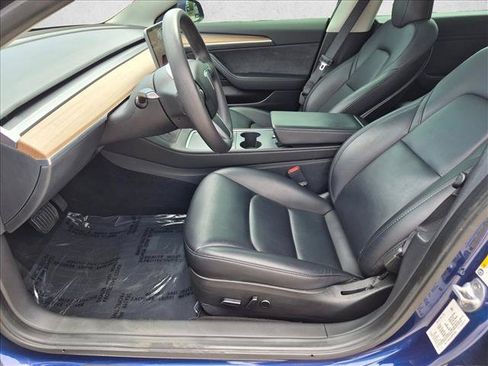 Used 2023 Tesla Model 3 Standard Range RWD image 15