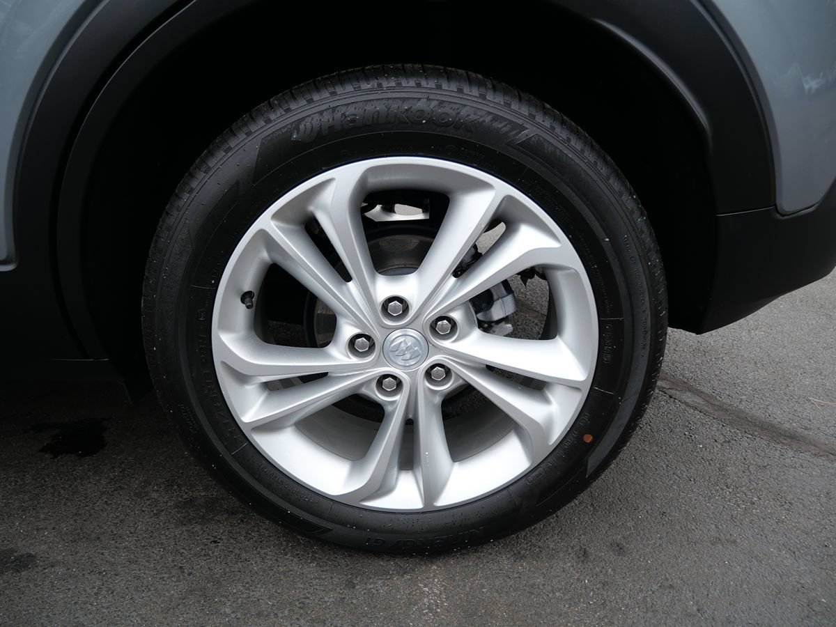 Used 2023 Buick Encore GX Preferred FWD image 33