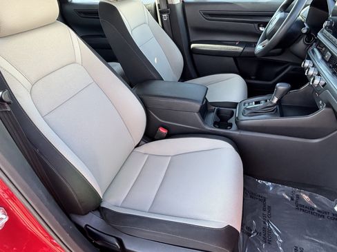 Used 2024 Honda CR-V LX image 10