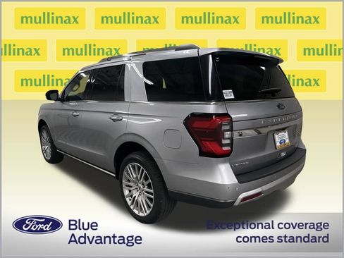 Certified 2024 Ford Expedition Limited image 11