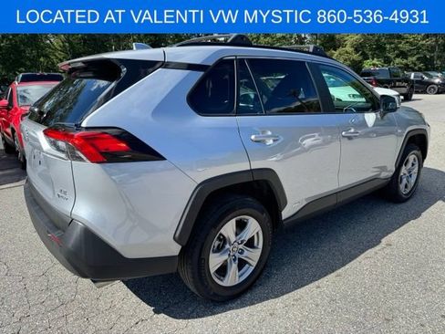 Used 2025 Toyota RAV4 LE AWD/4WD image 5