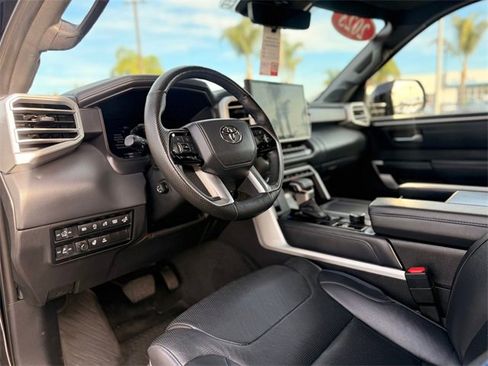 Used 2023 Toyota Tundra Platinum w/ Advanced Package image 10