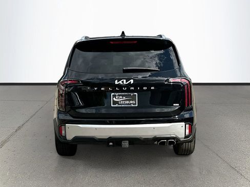 Used 2024 Kia Telluride EX w/ EX Captain's Chair Package AWD/4WD image 6
