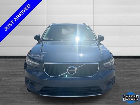 Used 2021 Volvo XC40 T5 Momentum w/ Premium Package AWD/4WD image 8
