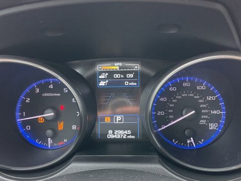 Used 2017 Subaru Outback 3.6R Touring w/ Popular Package #5A image 8