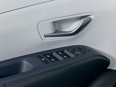 New 2026 Hyundai Tucson SEL image 17