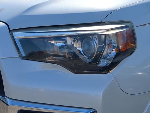 Used 2018 Toyota 4Runner Limited image 7