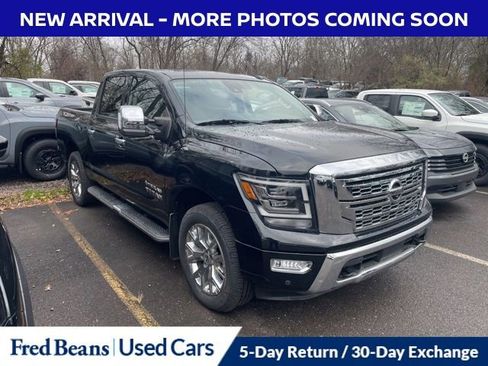 Certified 2021 Nissan Titan SL w/ Moonroof Package image 1