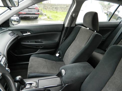 Used 2009 Honda Accord LX-P image 13