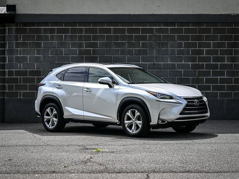 Used 2017 Lexus NX 200t AWD w/ Premium Package image 2