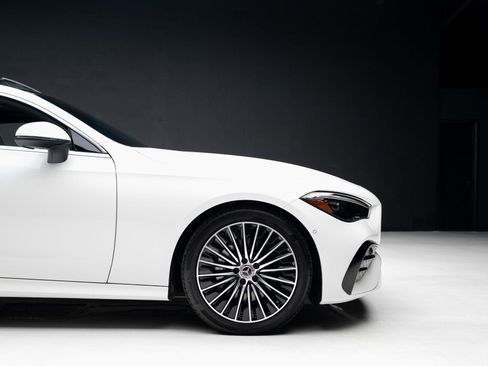 Used 2024 Mercedes-Benz CLE 300 4MATIC Coupe image 39