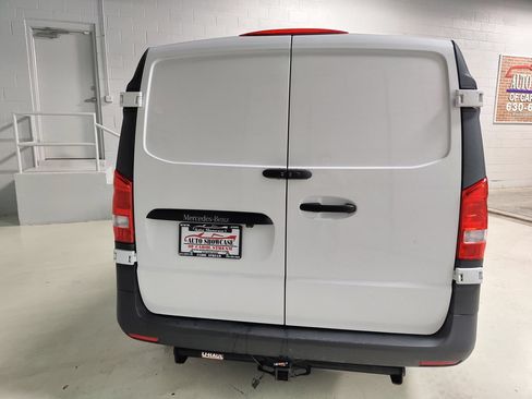 Used 2021 Mercedes-Benz Metris image 7