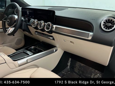 Certified 2025 Mercedes-Benz GLB 250 4MATIC image 24