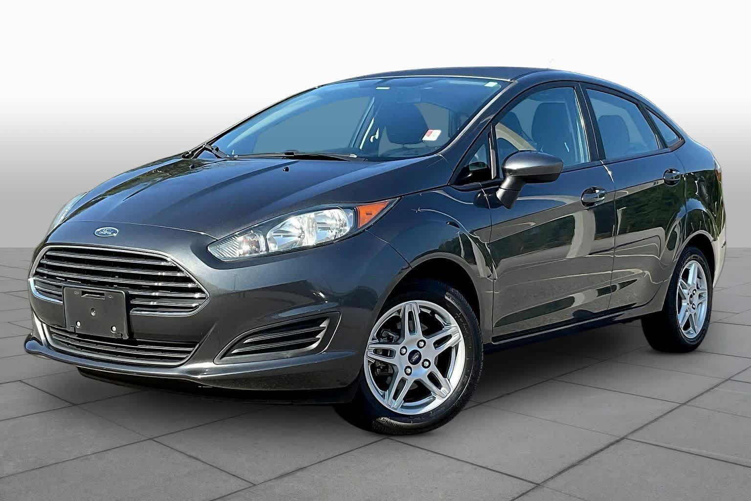 Used 2019 Ford Fiesta SE FWD image 1