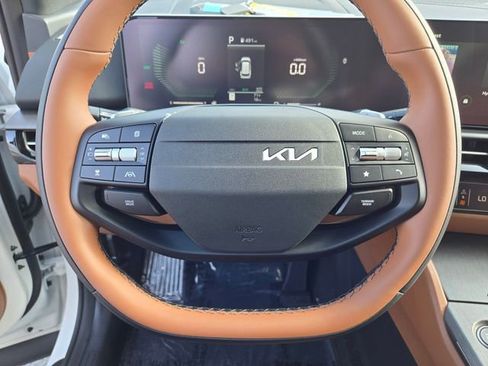 New 2026 Kia Sportage X-Line AWD/4WD image 16