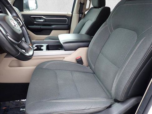 Used 2019 RAM 1500 Big Horn AWD/4WD image 12