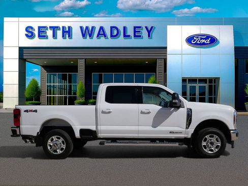 New 2026 Ford F250 XLT w/ XLT Premium Package AWD/4WD image 2